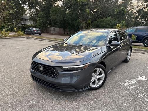 2025 Honda Accord LX 1.5T