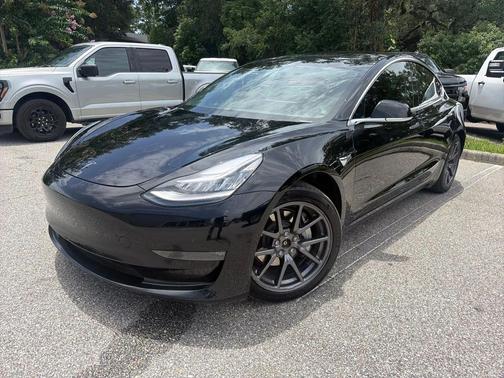 Solid Black 2019 Tesla Model 3 Performance