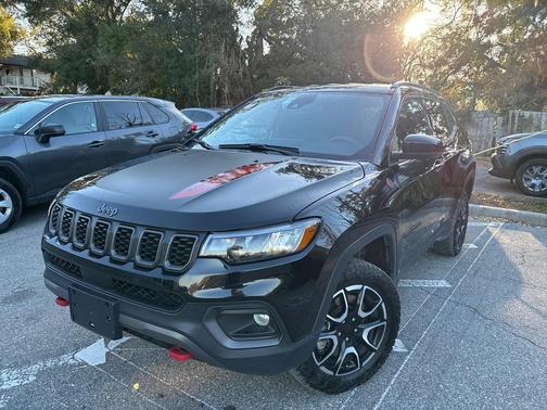 2024 Jeep Compass Trailhawk