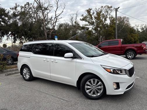 2017 Kia Sedona EX