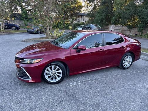 2021 Toyota Camry LE