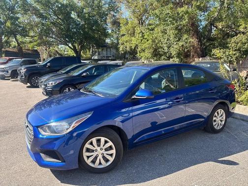 Admiral Blue 2021 Hyundai Accent SE