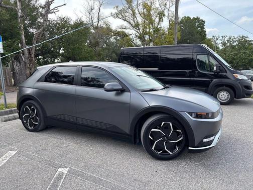 Shooting Star (Matte Gray) 2023 Hyundai IONIQ 5 SEL