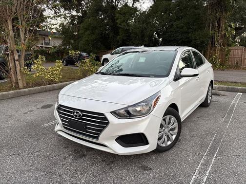 2021 Hyundai Accent SE