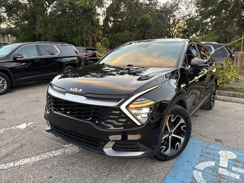 2024 Kia Sportage EX