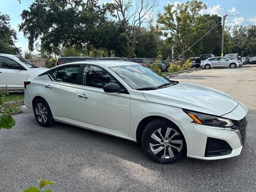 2024 Nissan Altima S FWD