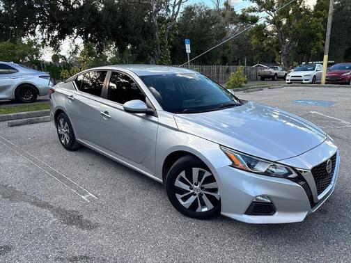 2020 Nissan Altima S FWD