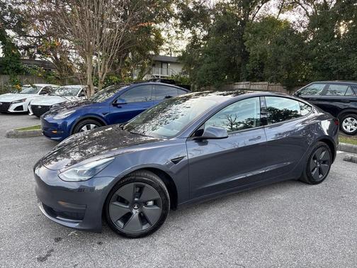 2023 Tesla Model 3 Standard Range