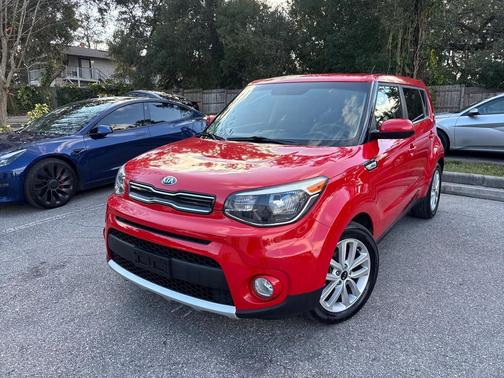 2018 Kia Soul +