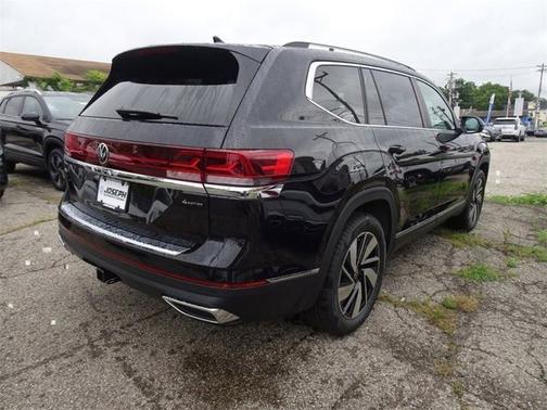 2024 Volkswagen Atlas 2.0T SEL