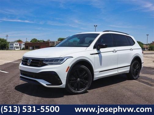 2022 Volkswagen Tiguan SE R-Line Black
