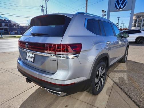 2026 Volkswagen Atlas 2.0T SEL