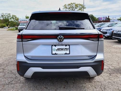 2025 Volkswagen Tiguan SE