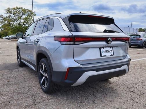 2025 Volkswagen Tiguan SE