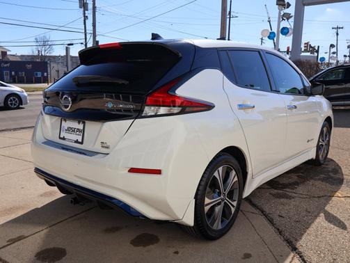 2019 Nissan Leaf SL PLUS
