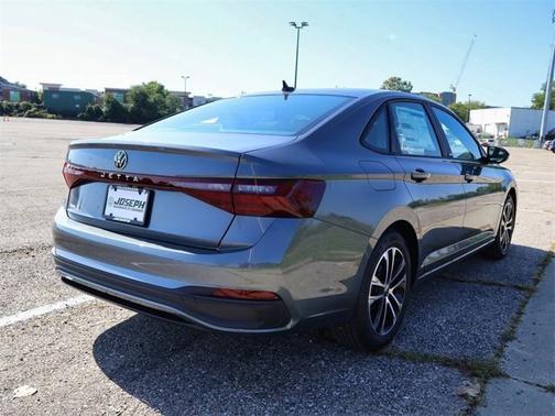 2025 Volkswagen Jetta Sport