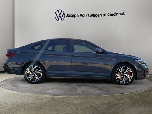 2022 Volkswagen Jetta GLI Autobahn
