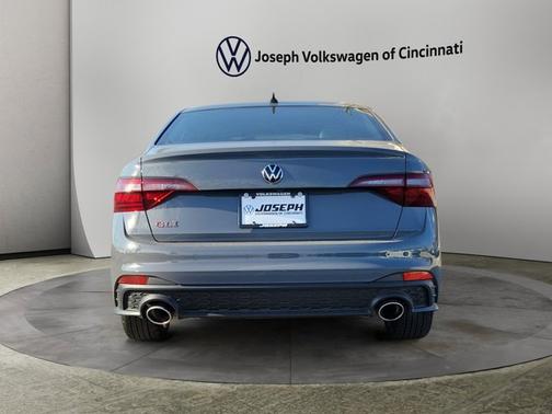 2022 Volkswagen Jetta GLI Autobahn