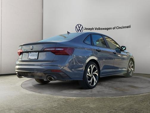 2022 Volkswagen Jetta GLI Autobahn