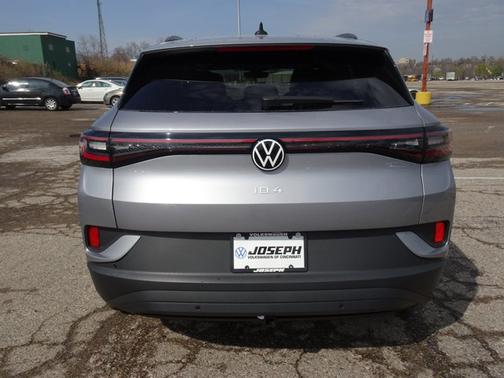 2025 Volkswagen ID.4 Pro