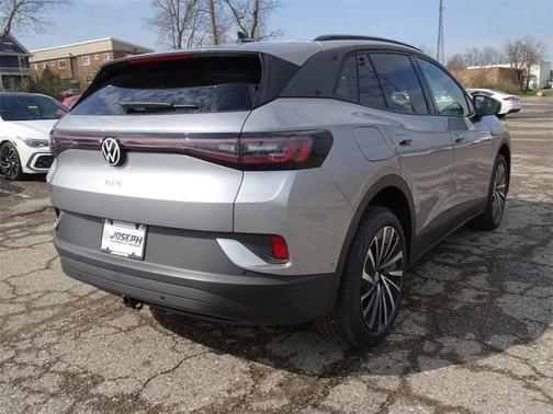 2025 Volkswagen ID.4 Pro
