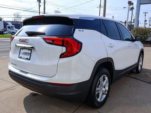 Summit White 2019 GMC Terrain SLE