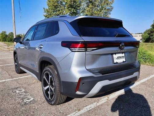 2025 Volkswagen Tiguan SE