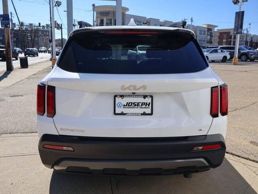 2023 Kia Sorento X-Line EX