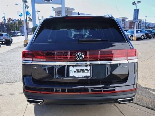 2026 Volkswagen Atlas 2.0T SE