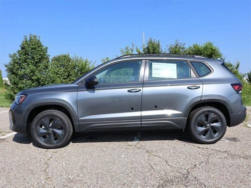 2025 Volkswagen Taos S