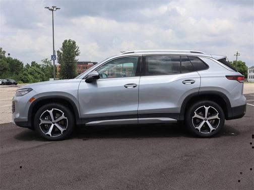 2025 Volkswagen Tiguan SE