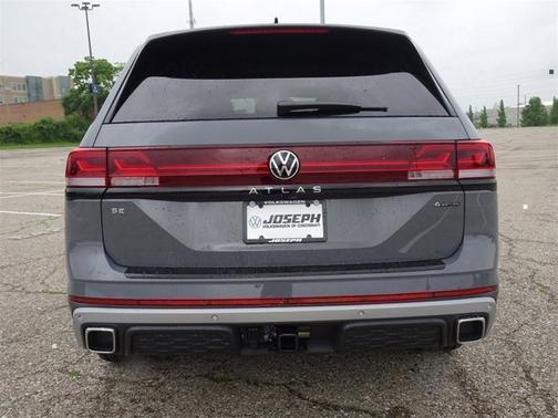 2025 Volkswagen Atlas 2.0T Peak Edition