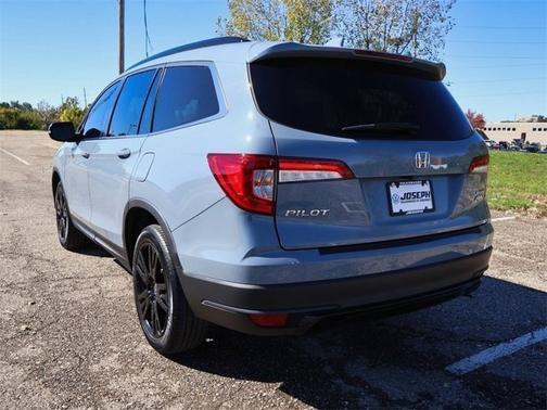 2022 Honda Pilot Special Edition