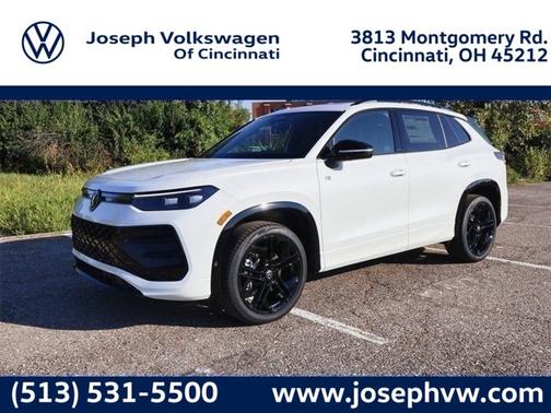 2025 Volkswagen Tiguan SE R-Line Black