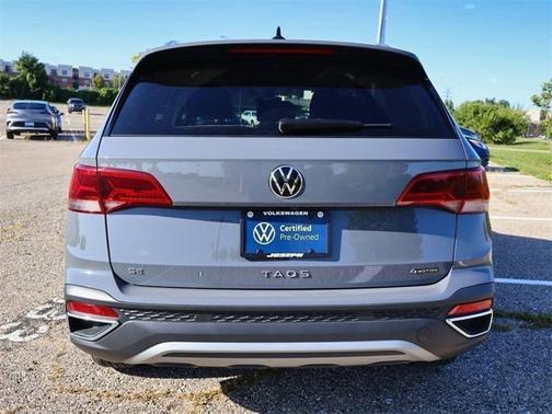 2024 Volkswagen Taos SE