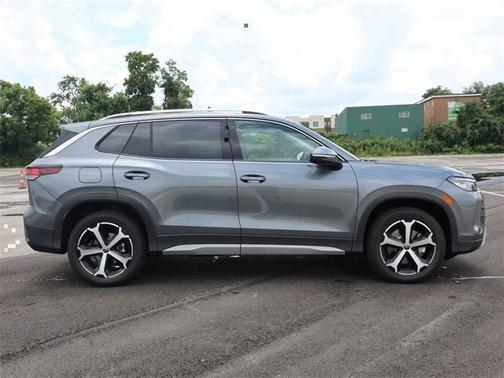 2025 Volkswagen Tiguan SE