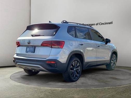 2022 Volkswagen Taos S