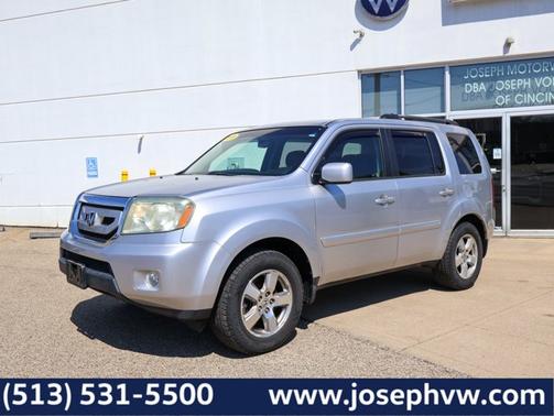Alabaster Silver Metallic 2011 Honda Pilot EX-L