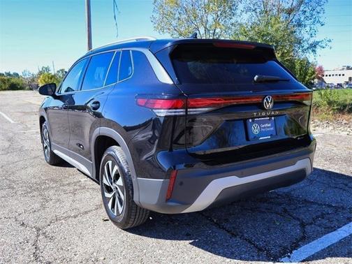 2025 Volkswagen Tiguan S