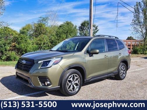 2022 Subaru Forester Premium
