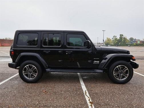 2023 Jeep Wrangler Sahara
