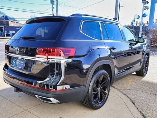 2023 Volkswagen Atlas 3.6L V6 SE w/Technology