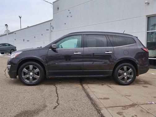 2017 Chevrolet Traverse 2LT