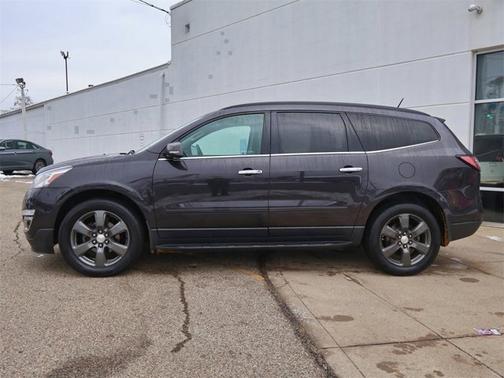 2017 Chevrolet Traverse 2LT