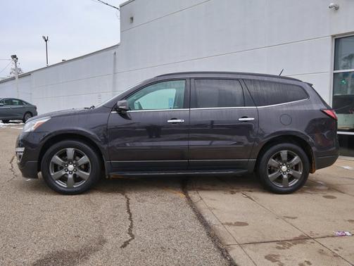 2017 Chevrolet Traverse 2LT