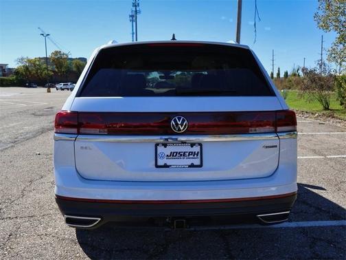 2026 Volkswagen Atlas 2.0T SEL