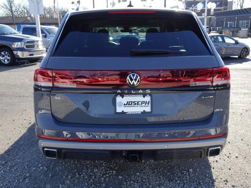 2025 Volkswagen Atlas 2.0T Peak Edition
