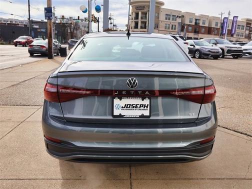 2026 Volkswagen Jetta SE