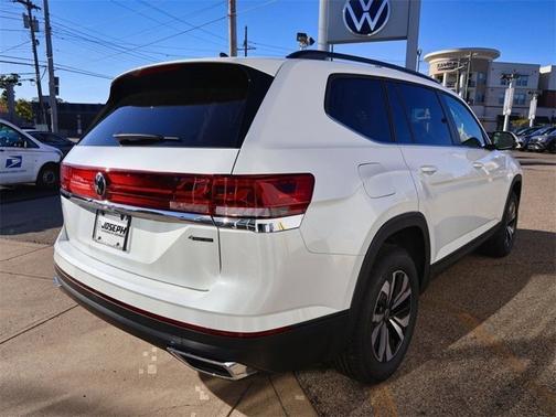 2026 Volkswagen Atlas 2.0T SE