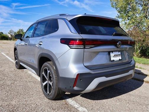 2025 Volkswagen Tiguan SE